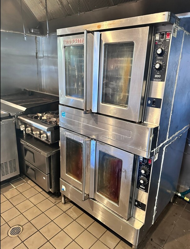 Late Model Blodgett ZEPH-100-G DBL Zephaire Double Full Size Liquid Natural Gas Convection Oven - 100,000 BTU Working - Image 5 of 9