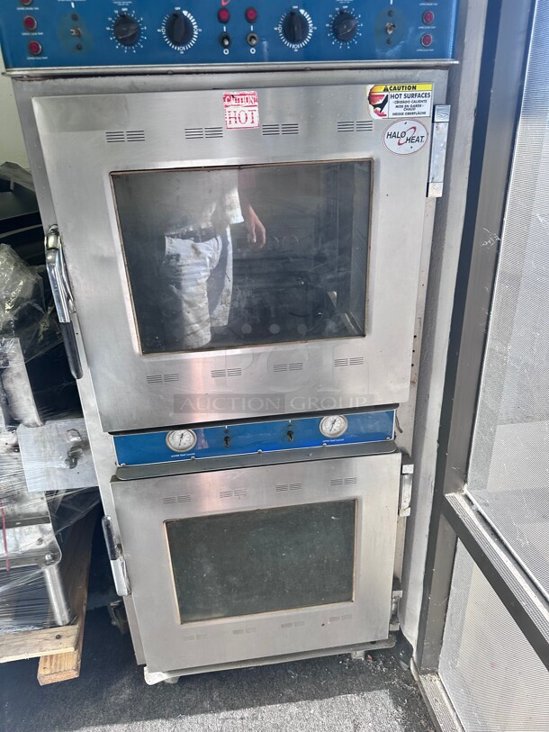 Alto-Shaam 1767-SK Halo Heat Electric Slo Cook Hold & Smoker Oven - Double
Manual Controls 220 Volt 1 Phase NSF - Image 5 of 7