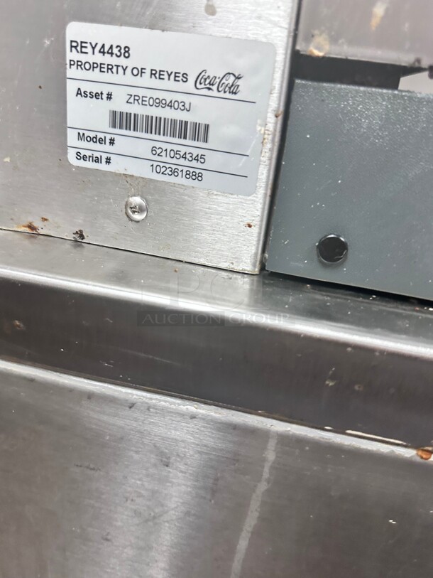 Certified Working Cornelius DF200 Ice and Beverage Dispenser Soda Machine with 8 Valves w/ Pump Includes Stainless Steel Cabinet  - Image 5 of 7