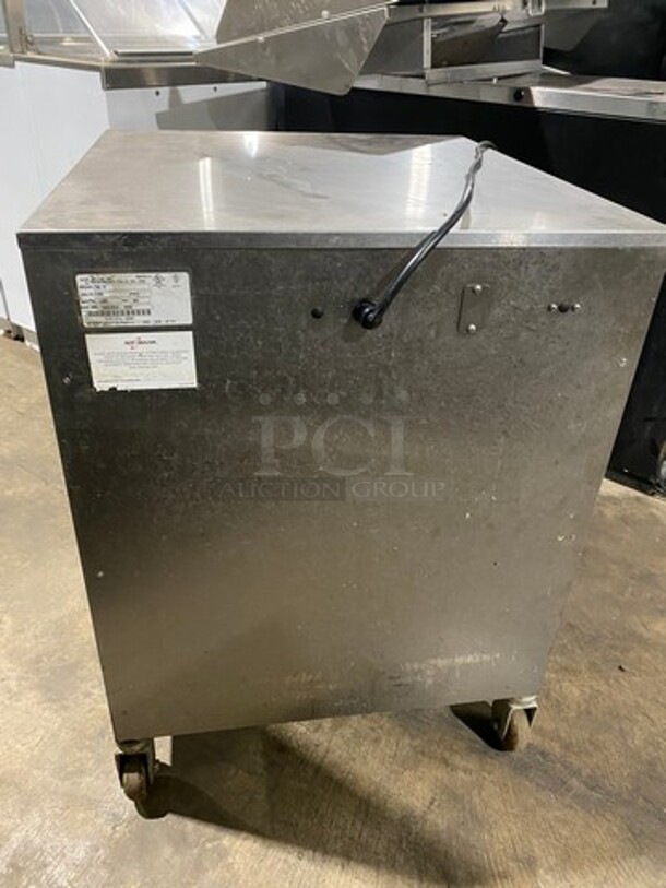 Alto Shaam Commercial Undercounter Heated Holding Cabinet! All Stainless Steel! On Casters! WORKING WHEN REMOVED! Model: 750S SN: 995354000 125V 60HZ 1 Phase - Image 3 of 8