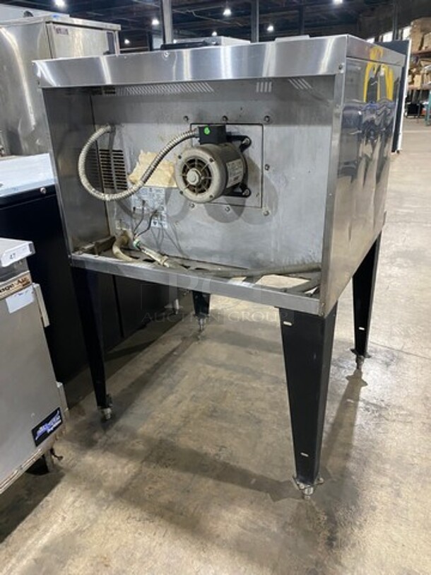 Bakers Pride Commercial Electric Powered Single Deck Convection Oven! With View Through Doors! Metal Oven Racks! All Stainless Steel! On Legs! Model: GDCO11E SN: 555341303013 208V 60HZ 3 Phase - Image 3 of 8