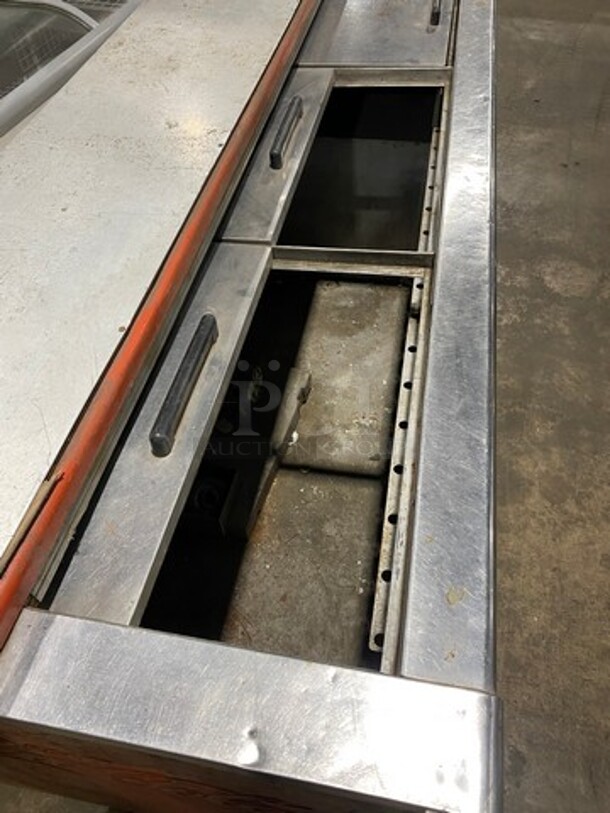 Dixie Narco Commercial Electric Powered Beverage Cooler! Stainless Steel! Model: CFT33C SN: 843294 115V - Image 5 of 8