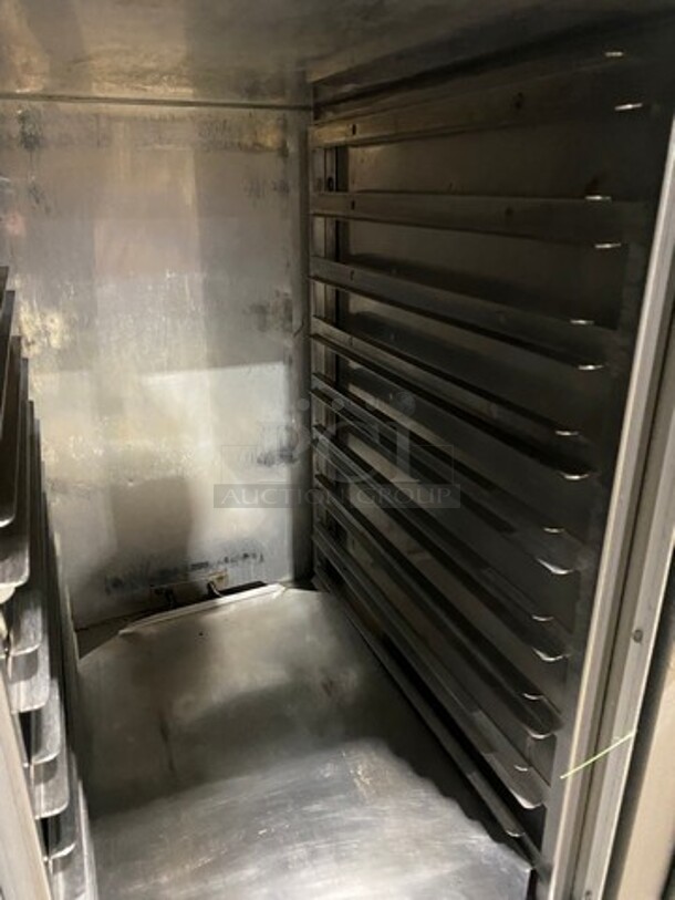 FWE Commercial 2 Door Food Warming/Holding Cabinet! All Stainless Steel! On Casters! Model: HLC16CHP SN: 113133802 120V - Image 7 of 9