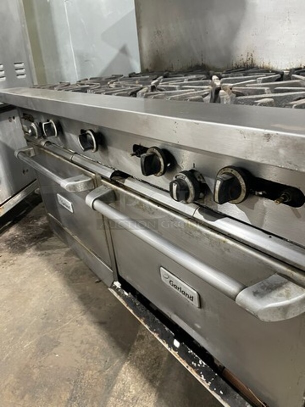 Garland Natural Gas Powered 10 Burner Stove! With Double Full Size Oven Underneath! With Raised Back Splash & Salamander Shelf! Working When Removed!  - Image 6 of 9