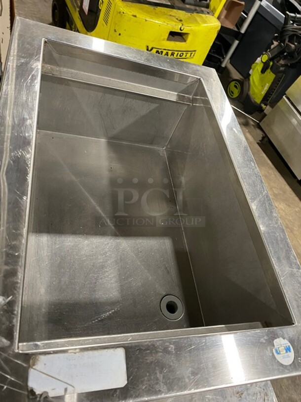 Delfield Commercial Drop In Cold Pan! Solid Stainless Steel! Model: N8118B SN:1207150002501 115V 1PH - Image 5 of 8