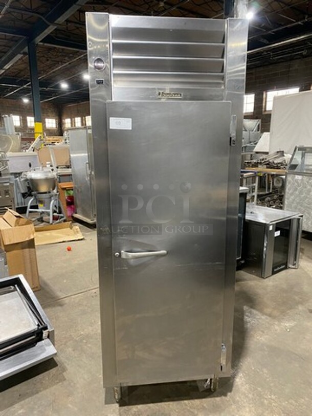 Traulsen Commercial Single Door Reach In Cooler! All Stainless Steel! On Legs! MODEL RHT132WREFHS RN:T422500C99 115V 1PH