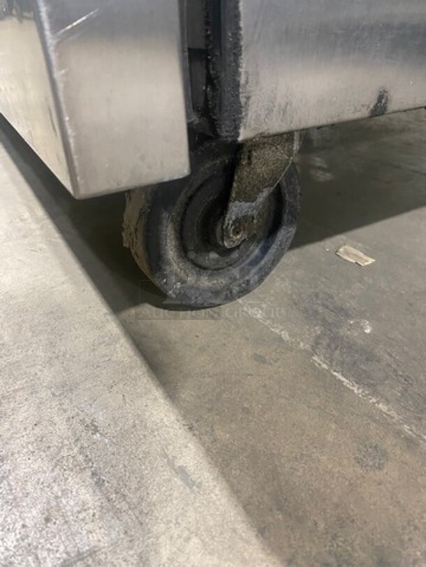 True Commercial Refrigerated 4 Drawer Lowboy Worktop Cooler! All Stainless Steel! On Casters! Model: TUC60D4 SN: 13167501 115V 60HZ 1 Phase - Image 8 of 9