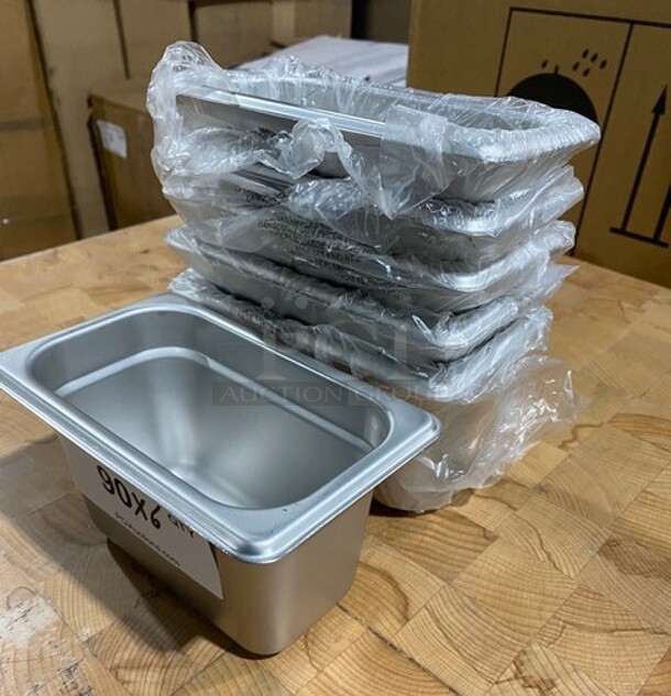 BRAND NEW! Carlisle Commercial Steam Table/ Prep Table Food Pans! All Stainless Steel! 6x Your Bid! MODEL 608194 SN:4537215642 - Image 2 of 7