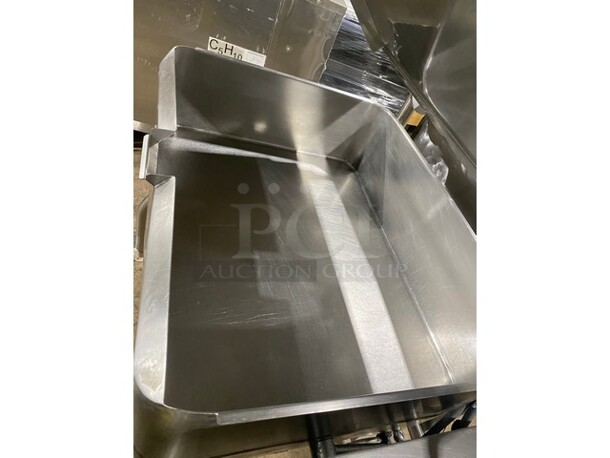 WOW! Groen Natural Gas Powered ECLIPSE SERIES Tilted Braising Pan/Tilt Skillet! All Stainless Steel! Thermostatic Control! Model BPM40G Serial J14907615! On Legs!  - Image 6 of 8