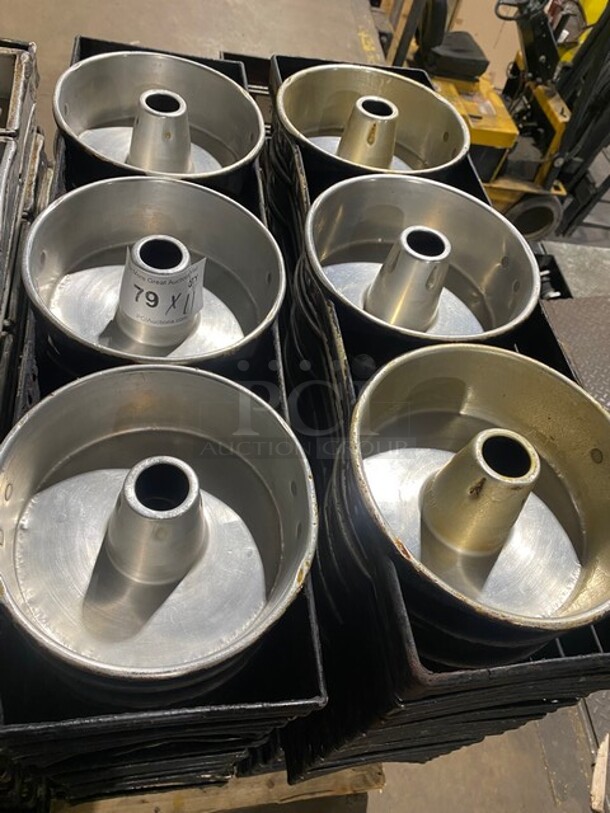 Stainless Steel Cake Molds! 11x Your Bid! - Image 1 of 3