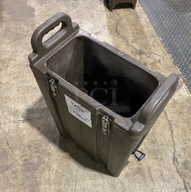 Cambro Insulated Beverage Dispenser! 2x Your Bid! - Image 7 of 8