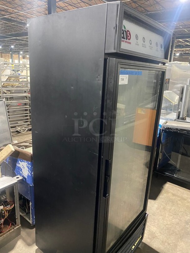 True Commercial Single Door Reach In Refrigerator Merchandiser! With View Through Door! Model: GDM26 SN:7697956 115V 1PH - Image 3 of 9