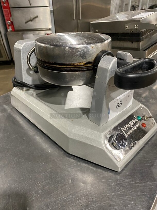 Waring Commercial Countertop Waffle Maker! Model WW180X! 120V! - Image 3 of 8