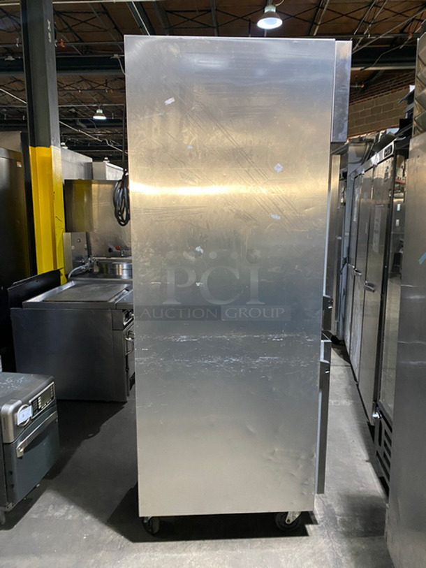 True Commercial Reach In Refrigerator/Freezer Combo! With 2 Half Doors! With Poly Coated Racks! All Stainless Steel! On Casters! Model: STG1DT2HS SN: 8629915 115V 60HZ 1 Phase - Image 3 of 10