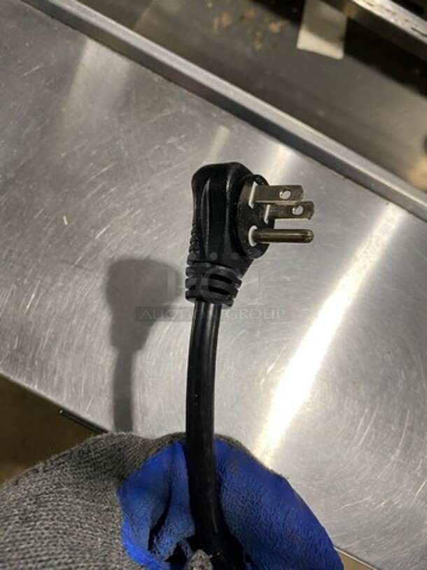 Turbo Air Refrigerated Salad Bar Island! Single Door Storage Space Underneath! All Stainless Steel! Model: MST28711S - Image 9 of 9