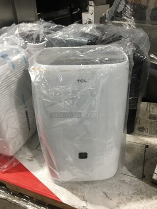 NEW! OUT OF THE BOX! SCRATCH-N-DENT! TCL 70 Pint Portable Dehumidifier Unit! With Built In Pump! Model: DEA70EP 115V