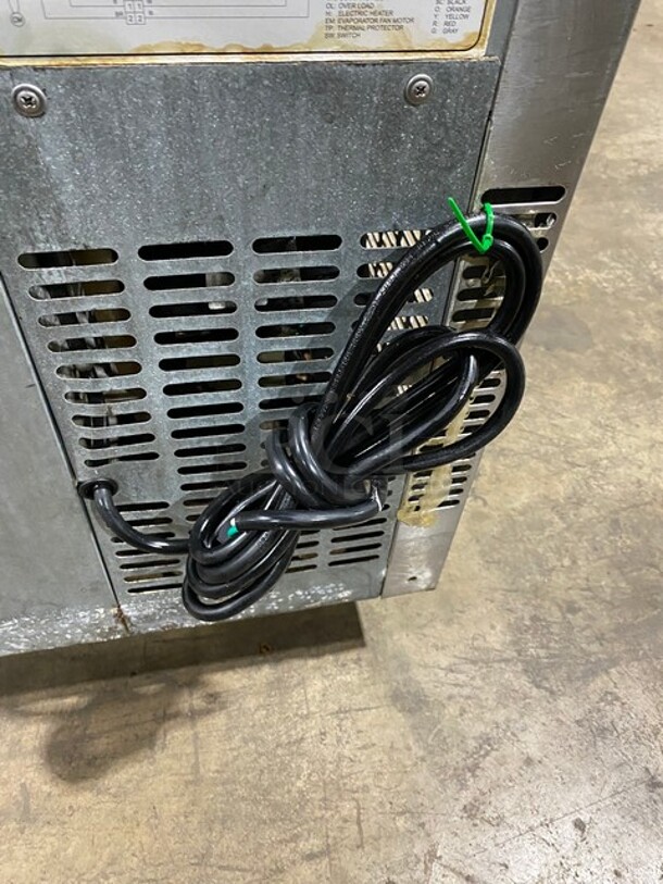 Everest Commercial 2 Door Lowboy/ Worktop Cooler! All Stainless Steel! On Casters! Model: ETR2  - Image 8 of 8