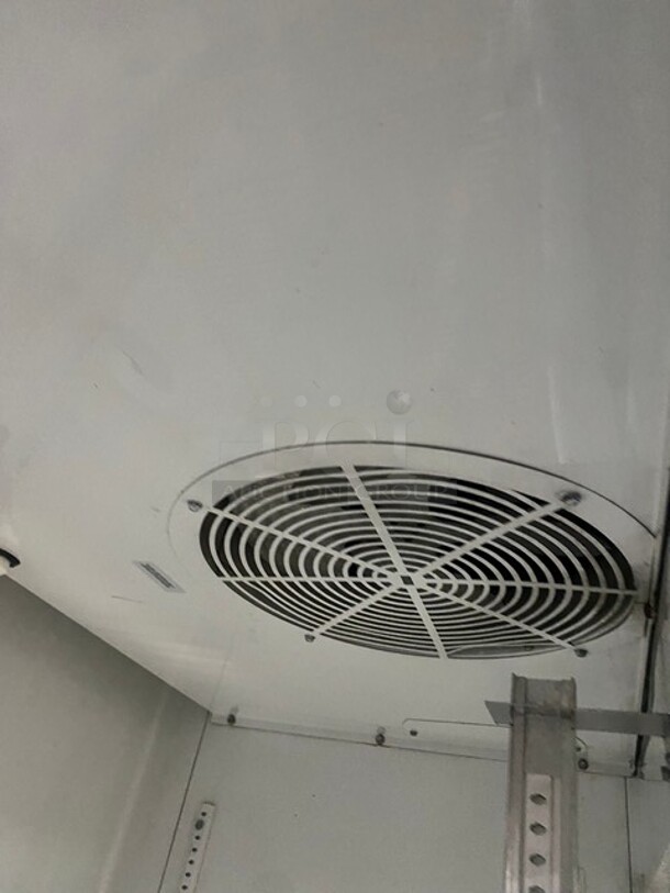 True Commercial 2 Door Reach In Cooler Merchandiser! With Poly Coated Racks! MODEL GDM35EM SN:5397168 115V 1PH - Image 6 of 8