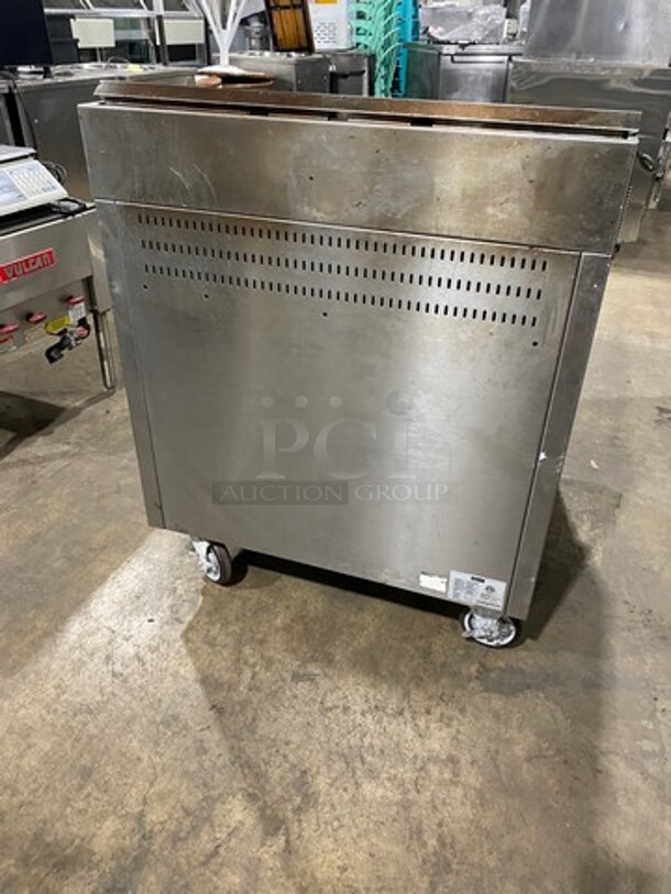 2012 Axis Commercial Natural Gas Powered 2 Bay Pasta Cooker! All Stainless Steel! On Casters! Model: AXDPG SN: GMF059 - Image 4 of 10