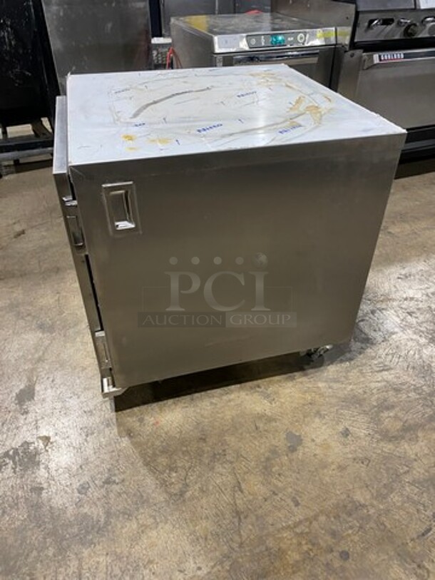 Fabulous Barely Used 2018 fWE Under The Counter Food Warming/Holding Cabinet! All Stainless Steel! Working When Removed! MODEL MTU4 SN:185603101 120V  - Image 3 of 8
