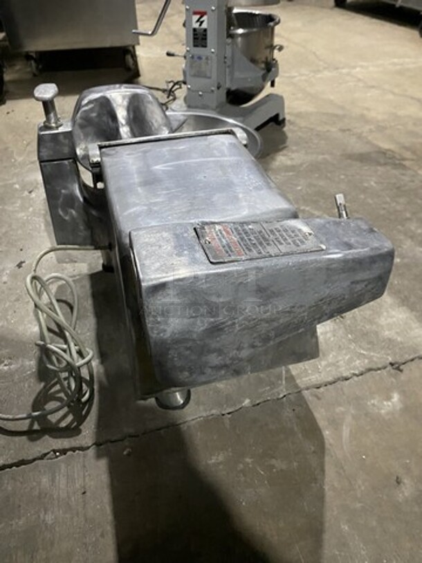 Hobart Counter Top Heavy Duty Buffalo Chopper! Model 84145! Serial 30-182-668! 115V 1 Phase!  - Image 3 of 9