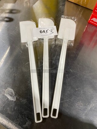 NEW! ABC White Poly Spatula! 3x Your Bid!