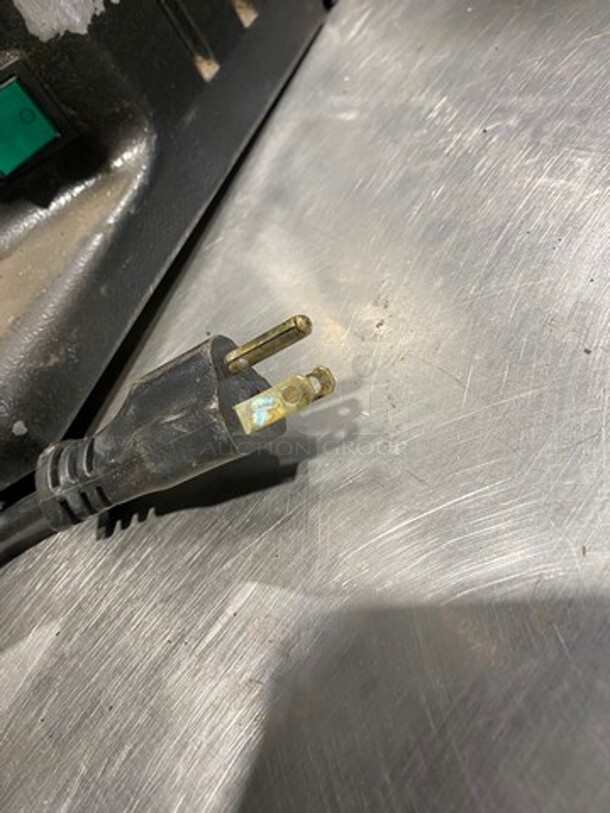 La San Marco Commercial Countertop Espresso/ Coffee Bean Grinder! Model: SM90 SN: 4625 110V - Image 8 of 8