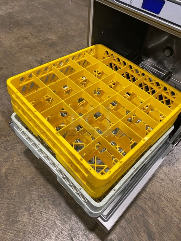 NICE! Hobart New Body Style Under The Counter Dishwasher! All Stainless Steel! ! MODEL LXEC SN:231178632 120V 1PH - Image 5 of 9