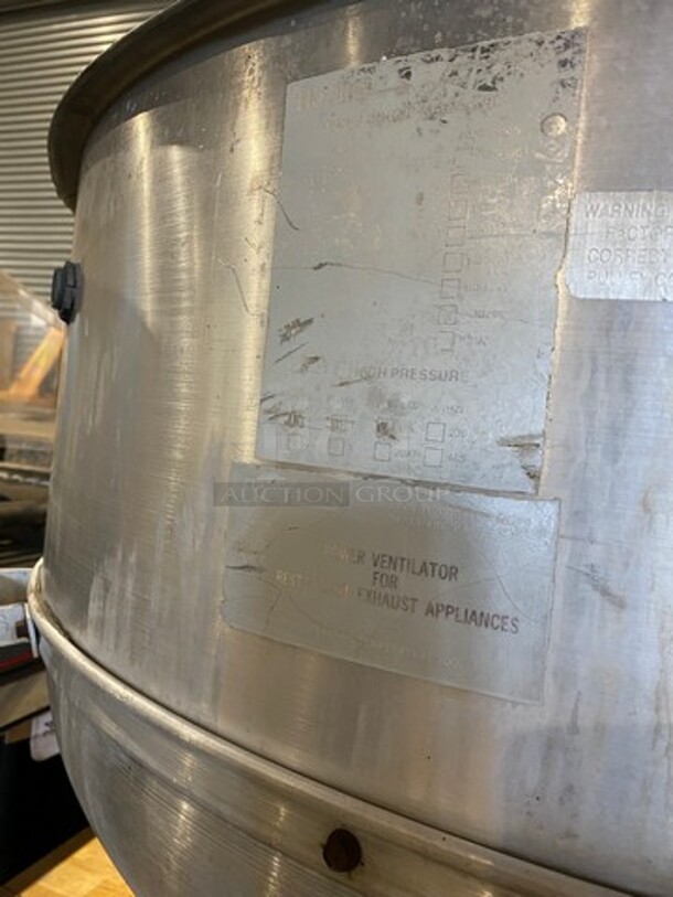 Flo Aire Commercial Rooftop Mushroom Exhaust Fan! All Stainless Steel! - Image 5 of 7