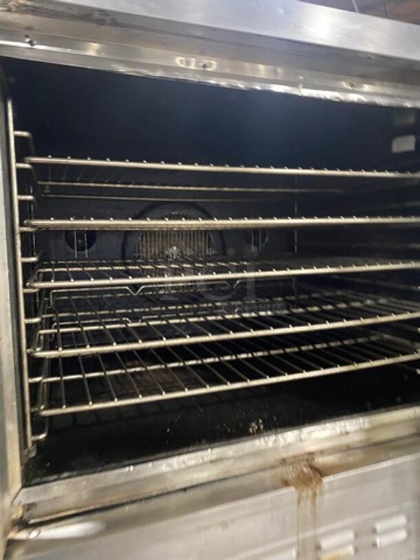 BLODGETT Double Stacked All Stainless Steel Commercial Natural Gas Powered Full Size Convection Oven w/ View Through Doors! With Metal Oven Racks and Thermostatic Controls! On Legs! 2X Your Bid Makes One Unit! - Image 6 of 7