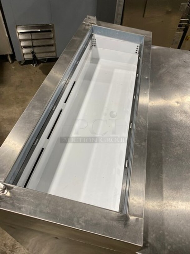 Maxx Cold Commercial Refrigerated Pizza Prep Table! With Single Door Storage Space! All Stainless Steel! On Casters! Model: MXCPP50 SN: 6023925 115V 60HZ 1 Phase - Image 5 of 9