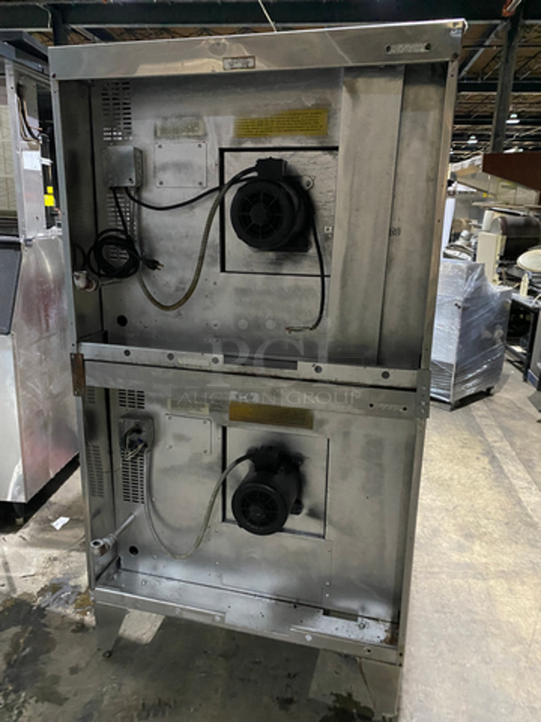 NICE! Franklin Commercial Double Deck Natural Gas Powered Convection Oven! With Metal Oven Racks! With 1 View Through Door & 1 Solid Door! All Stainless Steel! On Legs! 2x Your Bid Makes One Unit! - Image 3 of 8