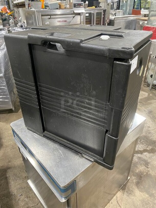NICE! Cambro Insulated Food Pan Carrier! - Image 2 of 5