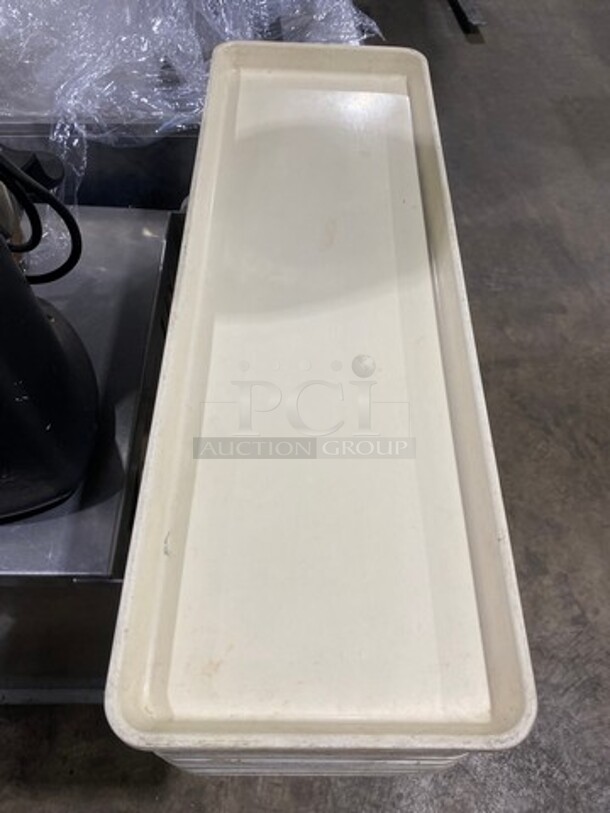 Market Tray Poly Food Serving Trays! 9x Your Bid! - Image 2 of 5