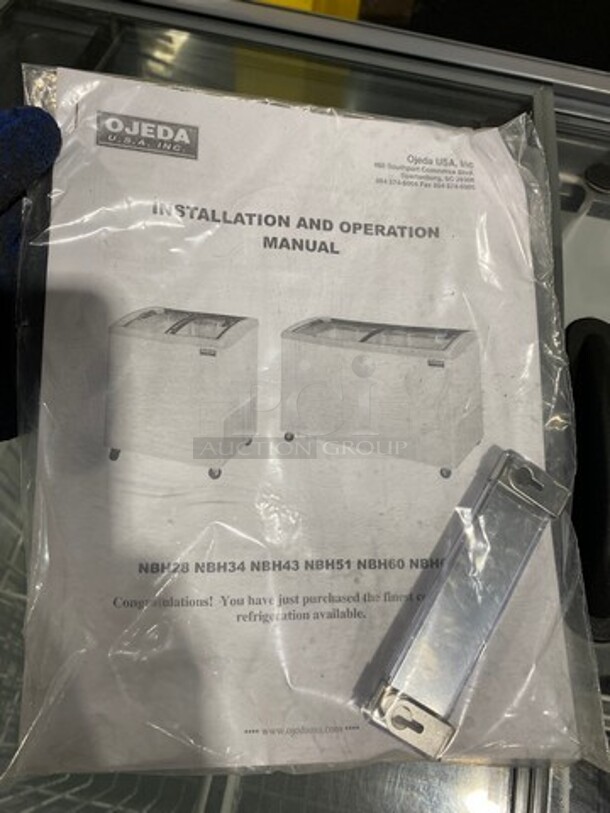 NEW! Scratch-N-Dent! Ojeda Commercial Refrigerated Reach Down Ice Cream Dipping Cabinet/ Chest Freezer! Model: NBH34 SN: 001552930515A 120V 60HZ 1 Phase - Image 8 of 10