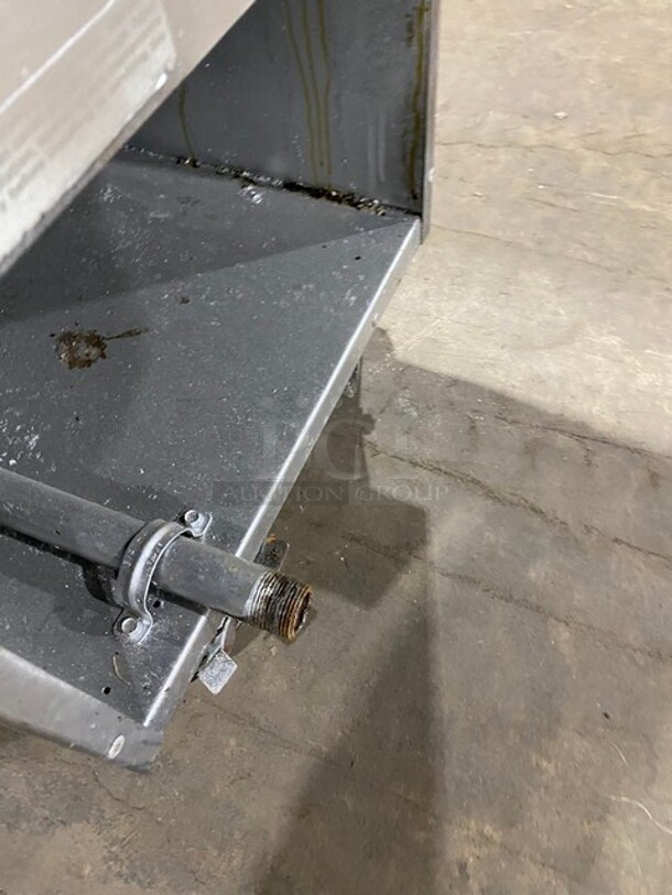 Tristar Commercial Natural Gas Powered Deep Fat Fryer! All Stainless Steel! On Casters! - Image 7 of 7