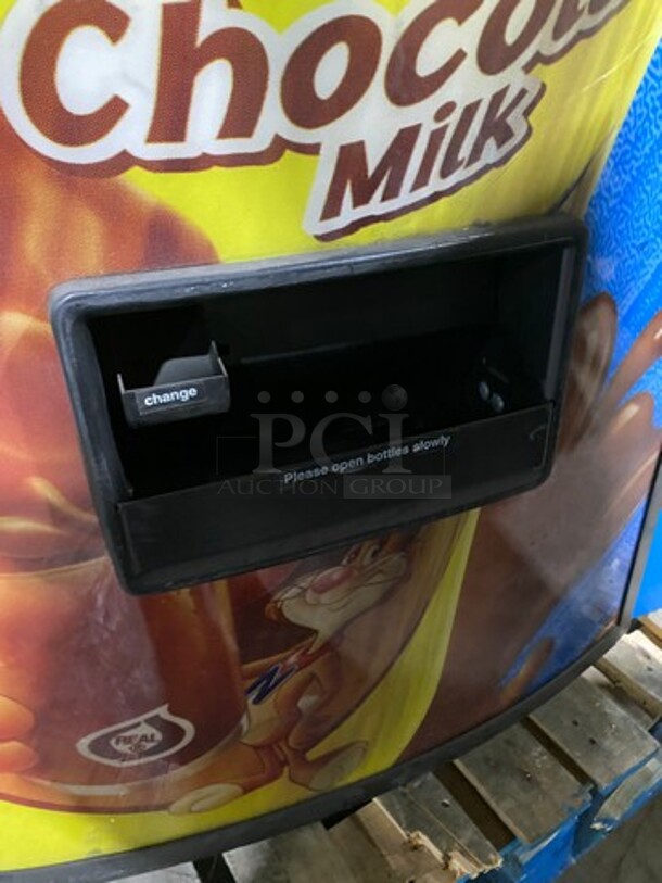 Royal Vendors Commercial Drink Vending Machine! 10 Drink Selections! With Bill And Coin Acceptor! Suitable For Indoor And Outdoor Use! Model: RVCDE65010 SN: 200329FA00057 115V 60HZ 1 Phase - Image 8 of 9