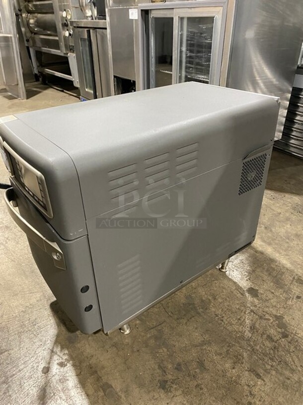 LATE MODEL! 2019 Turbo Chef Commercial Countertop Rapid Cook Oven! On Small Legs! Model: NGO SN: NGOD50560 208/240V 60HZ 1 Phase - Image 3 of 8