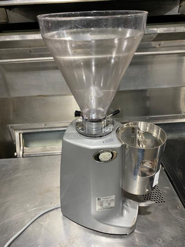 Mazzer Luigi Commercial Countertop Coffee Bean Grinder! Stainless Steel Body! Model: SUPERJOLLYTIMER SN: 1228098 120V 60HZ 1 Phase - Image 3 of 10