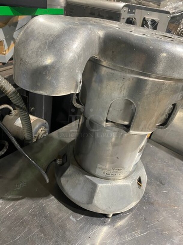 Commercial Countertop Electric Powered Juicer! All Stainless Steel! - Image 3 of 7