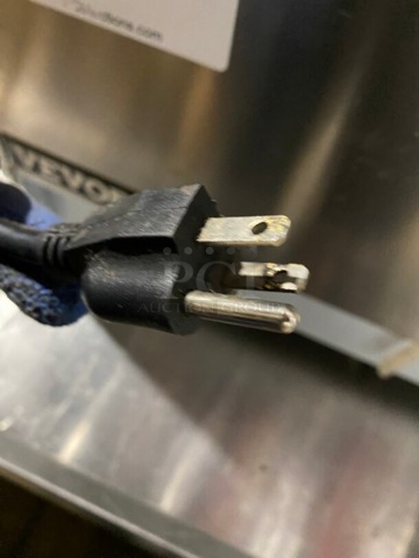 Vevor Commercial Countertop 3 Flavor Slushie/ Frozen Beverage Dispenser! 110V - Image 10 of 10