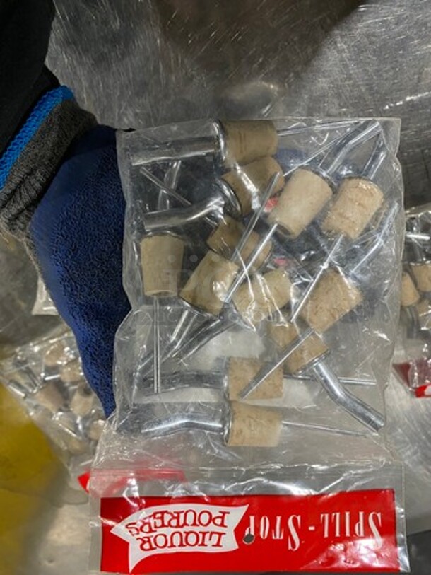 NEW! Spill Stop Liquor Pourer Top! 4x Your Bid! - Image 2 of 4