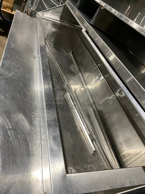 Randell Commercial Refrigerated Sandwich Prep Table! With 4 Drawer Storage Space! With Over Head Storage Shelf! All Stainless Steel! Model: 51368PR SN: 19452711 - Image 7 of 10