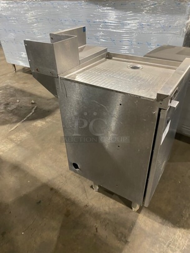Perlick Under The Counter Drainboard! With Back Splash! With Storage Space Underneath! All Stainless Steel! On Legs! - Image 2 of 8