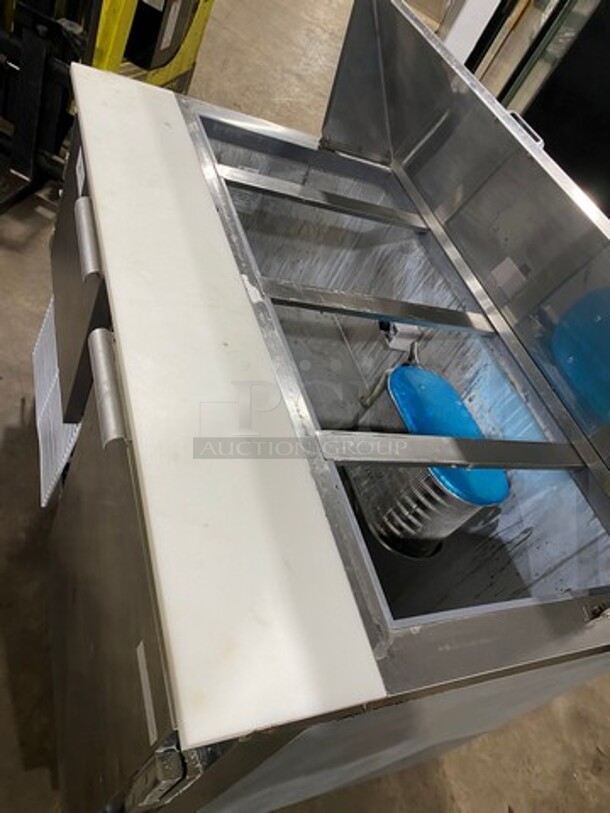 LEADER All Stainless Steel Sandwich/Salad Prep Table Cooler! Model LM48 S/C Serial PV10S1001E 115V/60Hz/ 1 Phase On Casters! - Image 8 of 9
