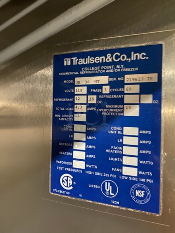 Traulsen Commercial Single Door Reach In Cooler Merchandiser! With View Through Door! Poly Coated Racks! All Stainless Steel! Model: UR30WT SN: 219617 115V 60HZ 1 Phase - Image 7 of 9