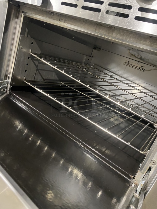 Cookline Stainless Steel Commercial Natural Gas Powered 2 Burner Range w/ Right Side Flat Top Griddle! With Oven And Back Splash! On Commercial Casters! - Image 8 of 11