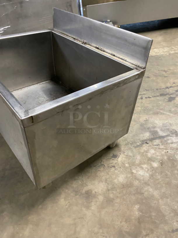 Commercial Under The Counter Ice Bin! With Drain! With Back Splash! All Stainless Steel! Missing Legs! - Image 3 of 5