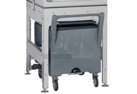BRAND NEW SCRATCH AND DENT! Scotsman ICS730-4 30" Ice Bin - 652 lbs. Goes GREAT w/ Lots 165 and 172!