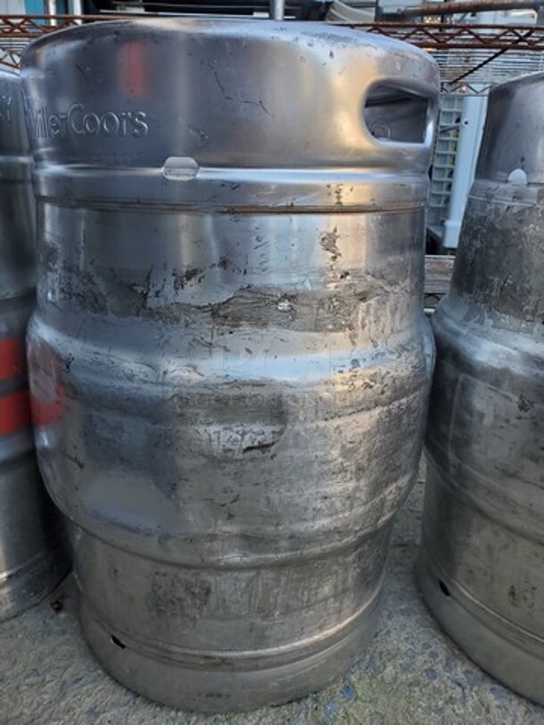 Draft beer barrels (1 full|1 Empty) - Image 6 of 9